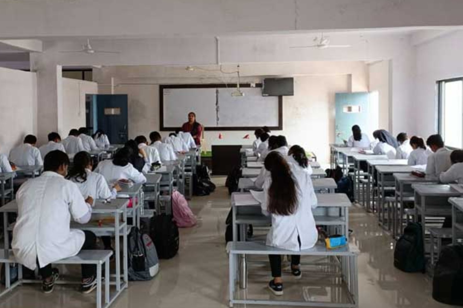 Shraddha Homoeopathic Medical College (4)