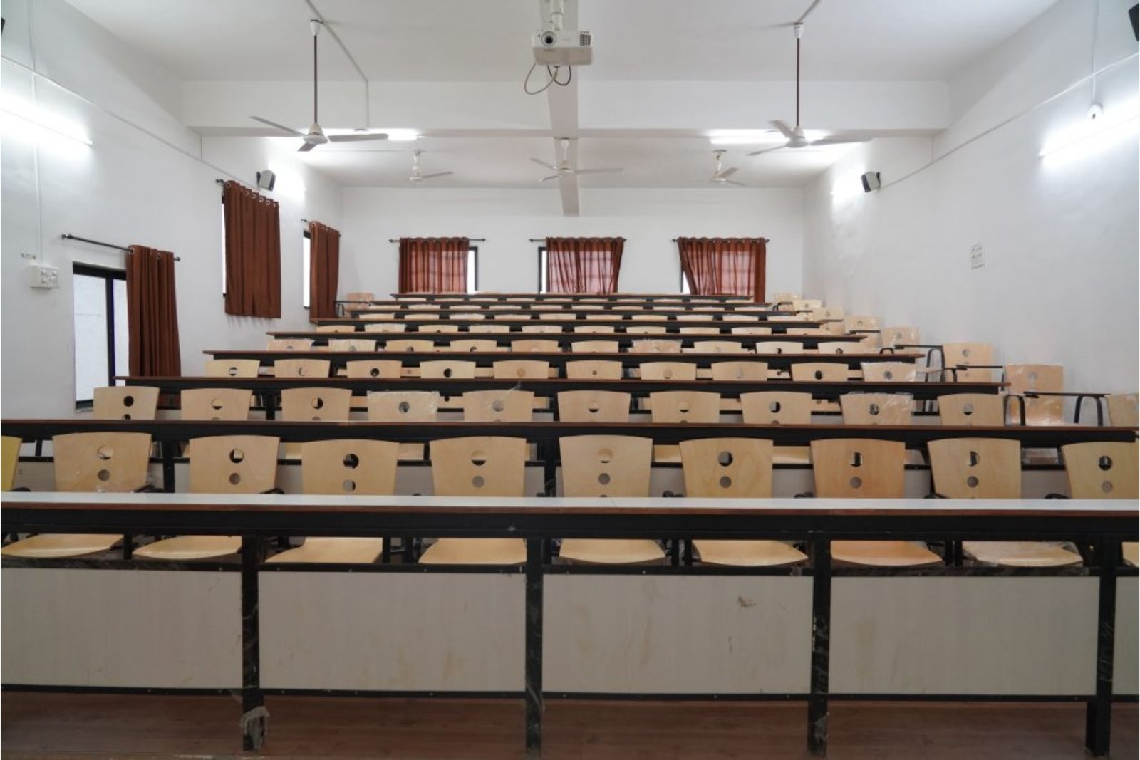 Sumandeep Homoeopathic Medical College 1